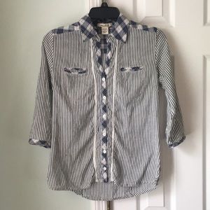 Unique and Vintage Vertical Striped Collared Shirt